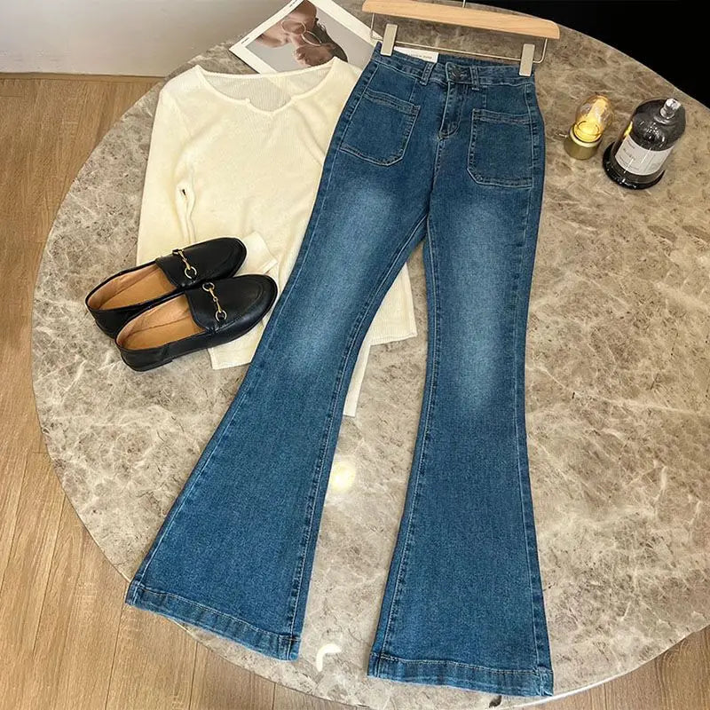 RetroFit Flare Jeans