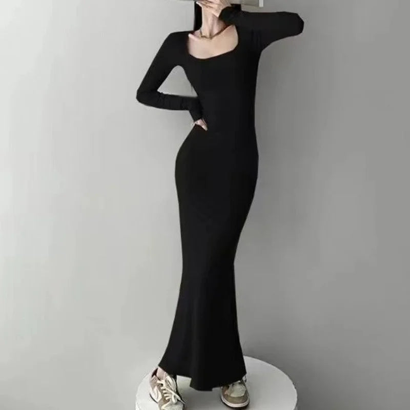 Low Cut Mermaid Dress – Sexy Long Sleeve Solid Color Outfit for Women