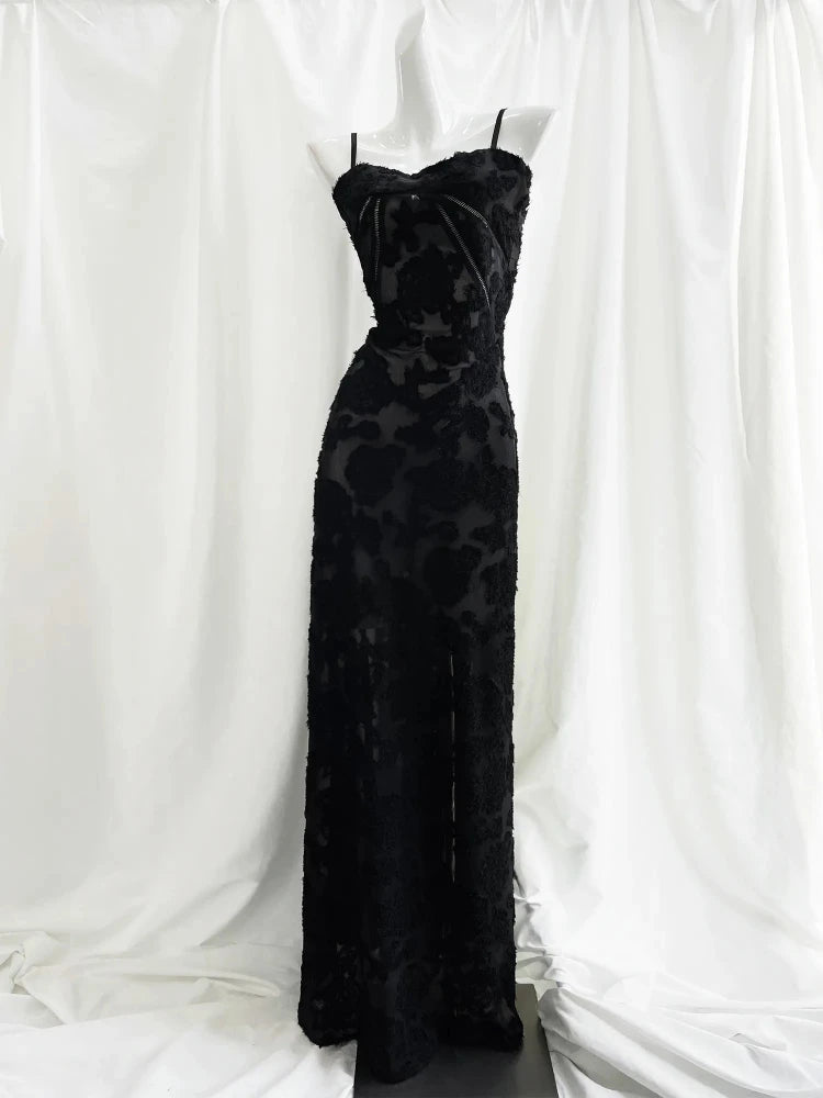 Oligai Elegant Embroidered Black Maxi Dress