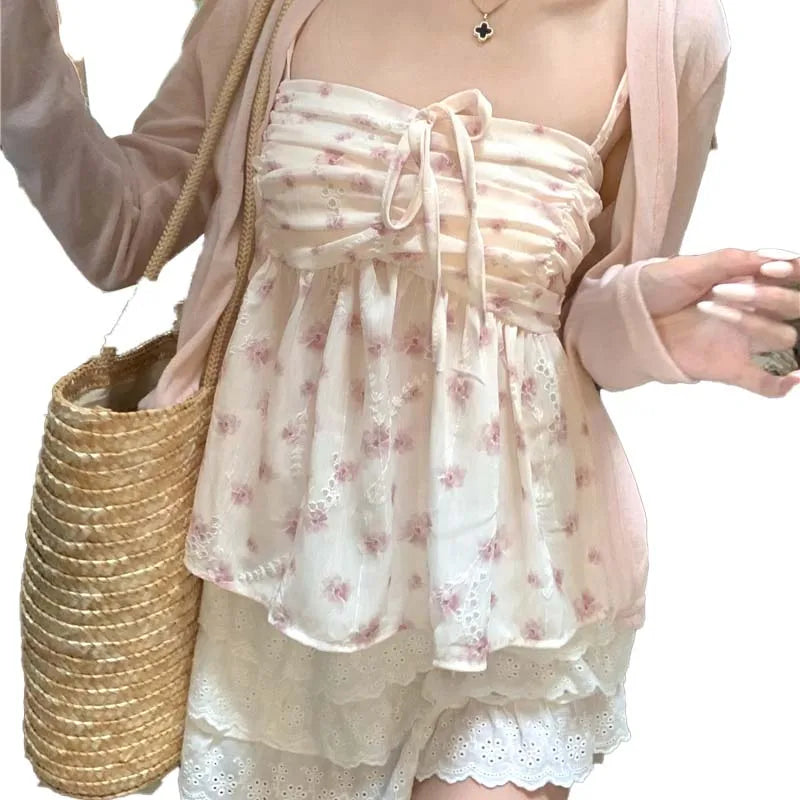 Women's Lace Floral Vest with Pleated Design - Summer 2024