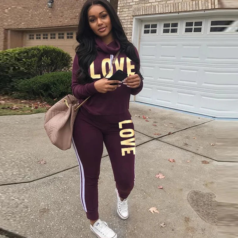 Women's 2-Piece LOVE Letter Print High Neck Hoodie & Sweatpants Set