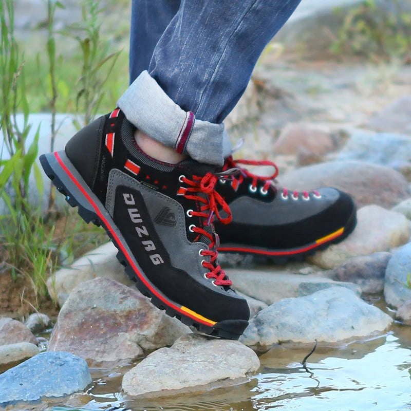 Men’s Fashionable Lace-up Walking Shoes