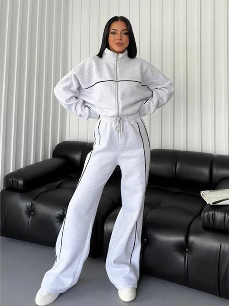 Women's 2-Piece Sweatsuit Set - Zip-Up Jacket & Jogger Sweatpants