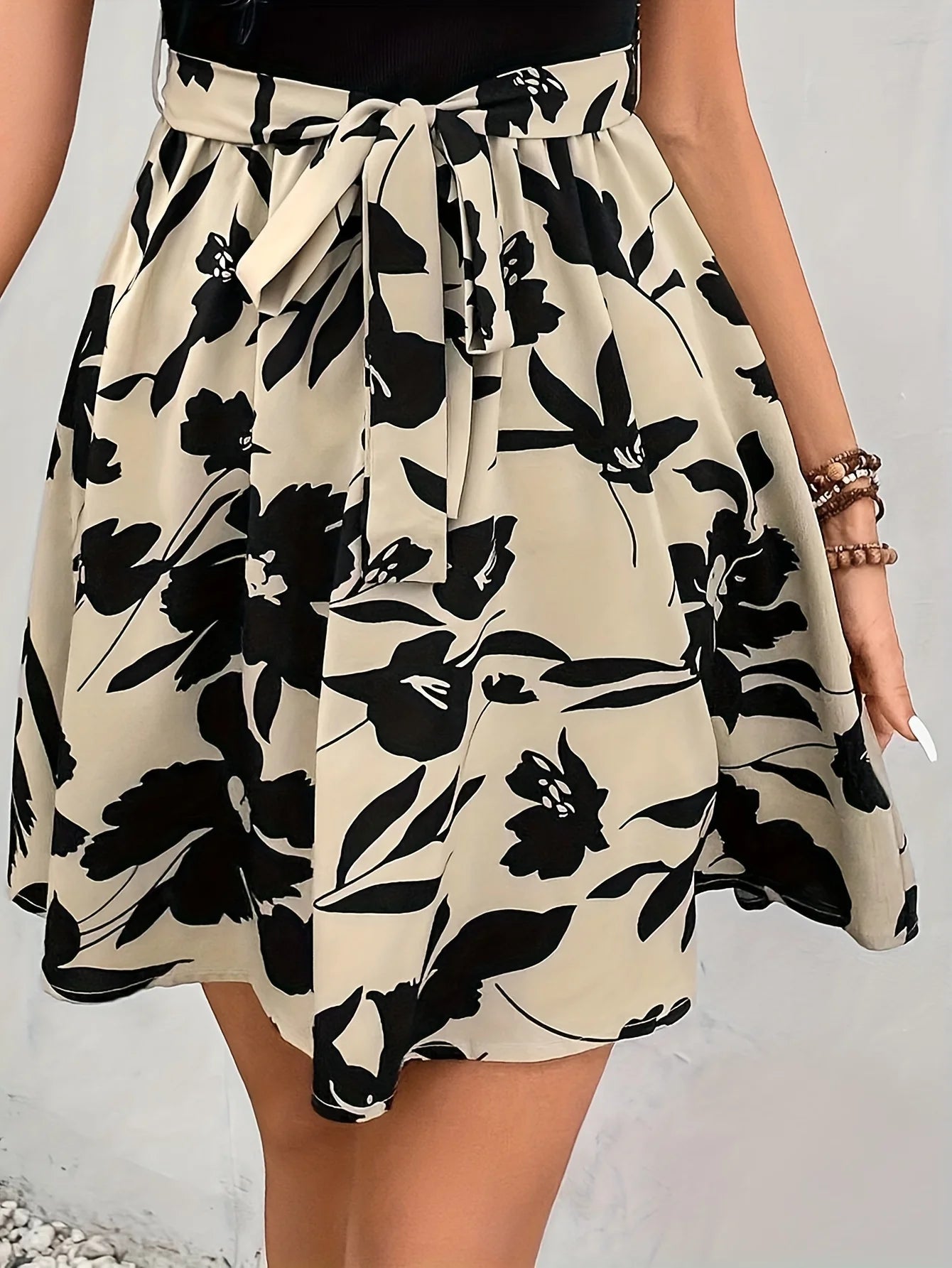 Women’s Printed Belt Skirt