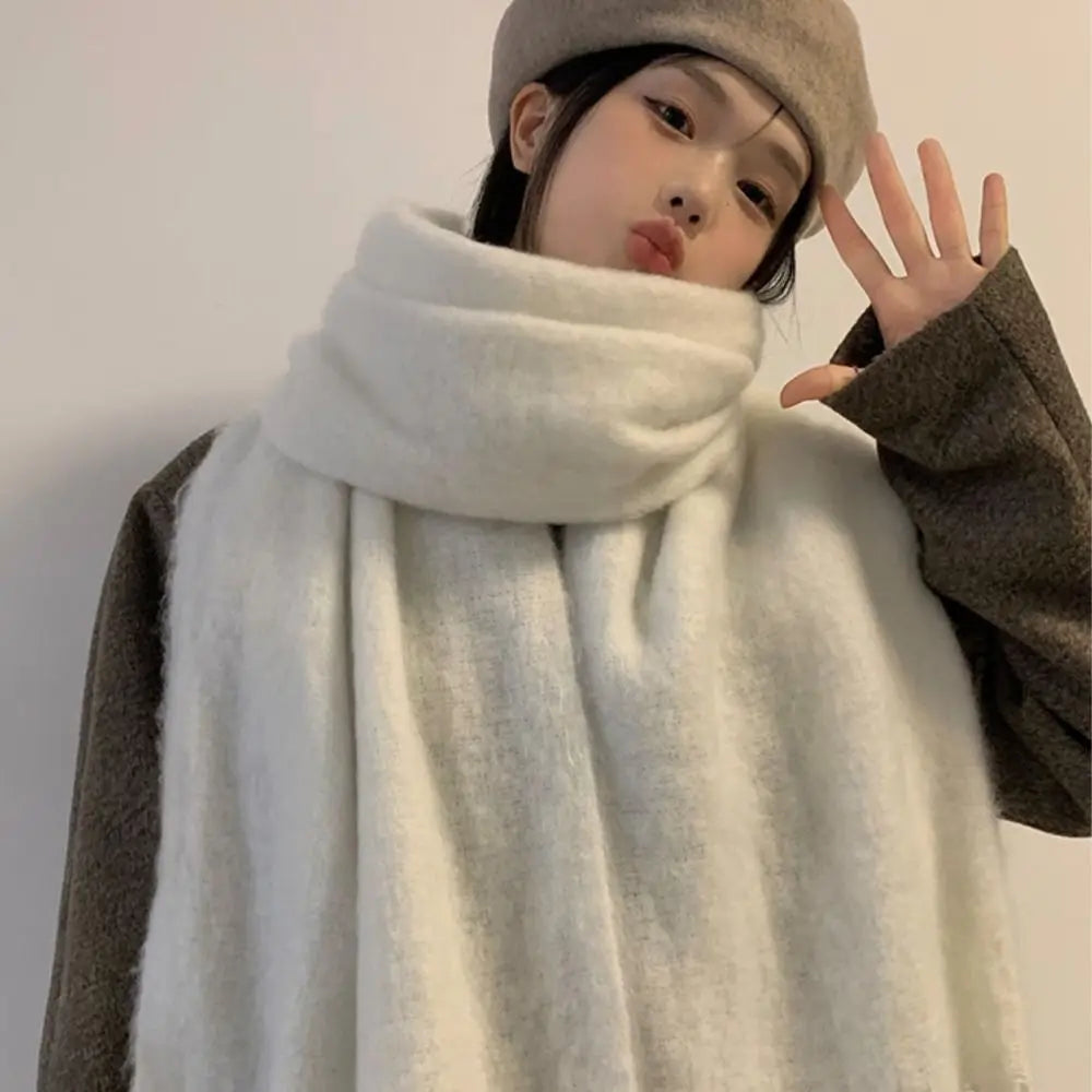 Winter Cashmere Wrap Scarf – Soft, Warm, and Stylish Tassel Shawl