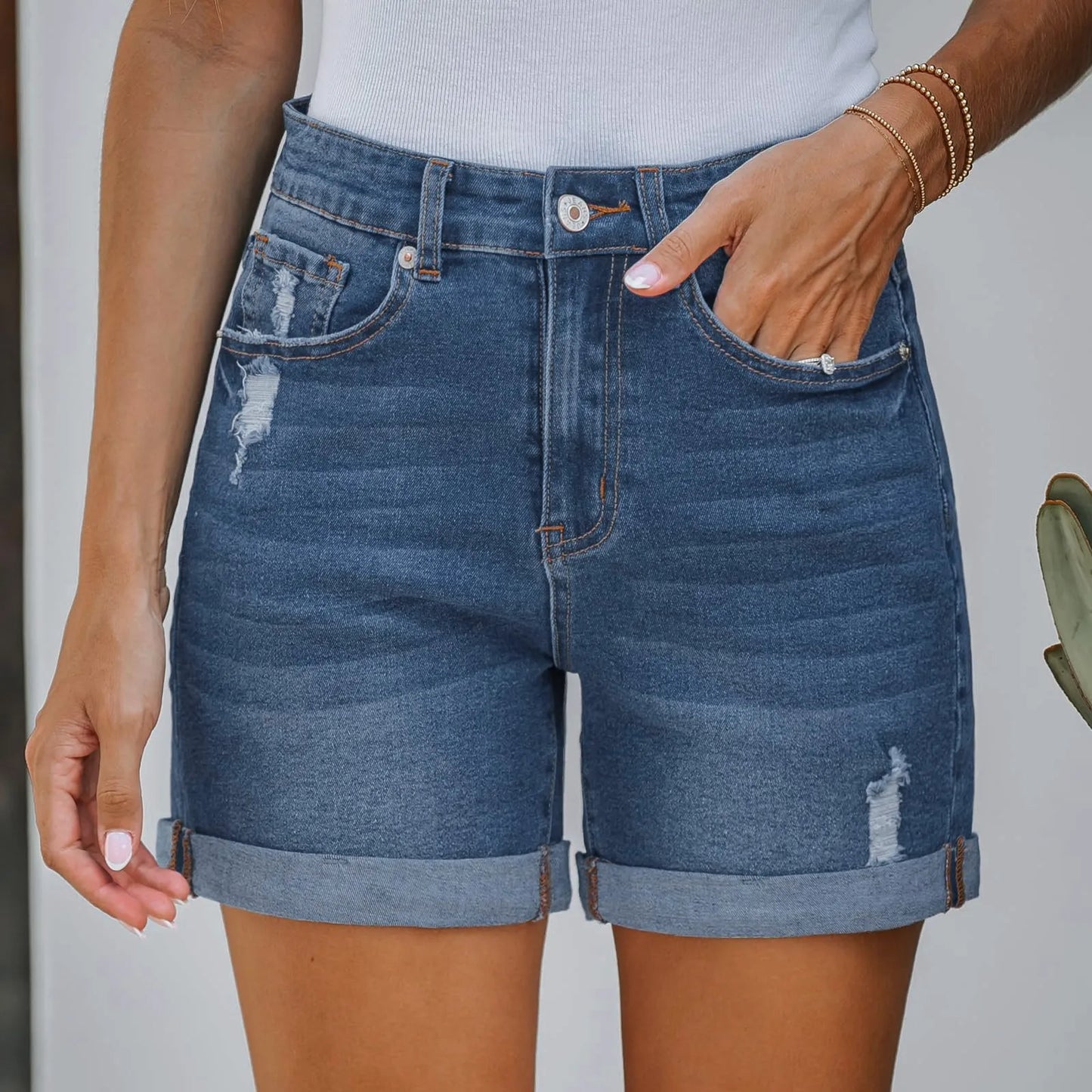 High-Waisted Stretchy Jean Cargo Shorts for Women - Ripped & Distressed