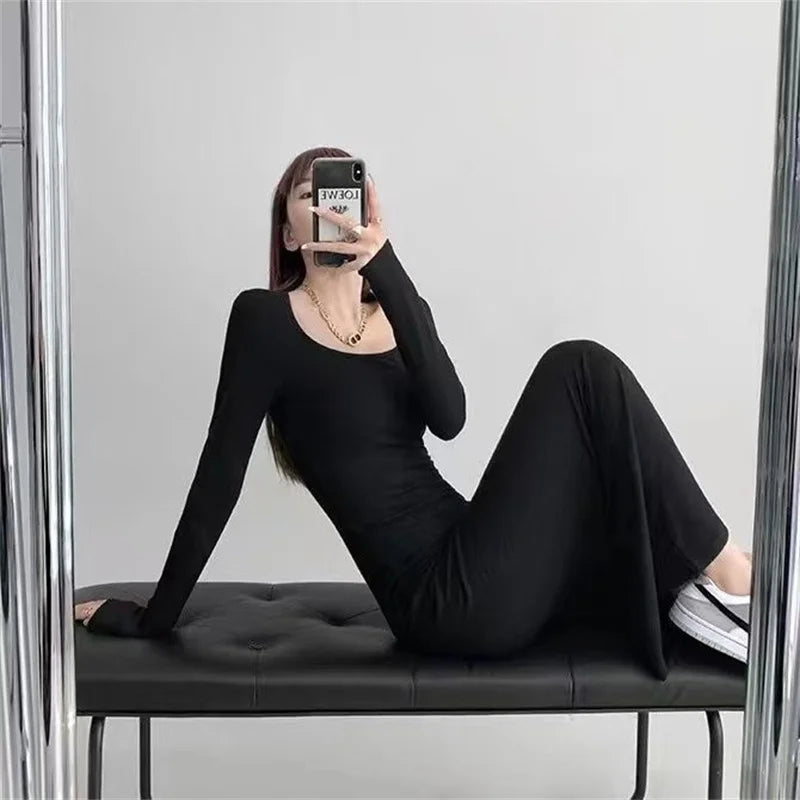 Low Cut Mermaid Dress – Sexy Long Sleeve Solid Color Outfit for Women