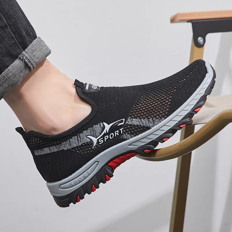 Men’s Lightweight Mesh Walking Sneakers