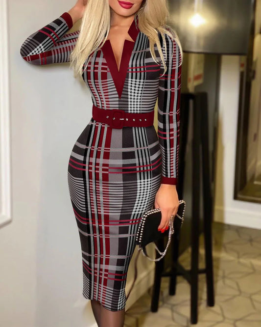 Geometric Pattern V-Neck Midi Dress – Long Sleeve Knit Bodycon with Belt